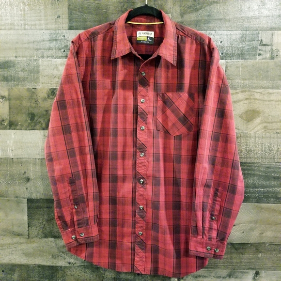 Magellan classic fit button down, Med - Picture 5 of 6